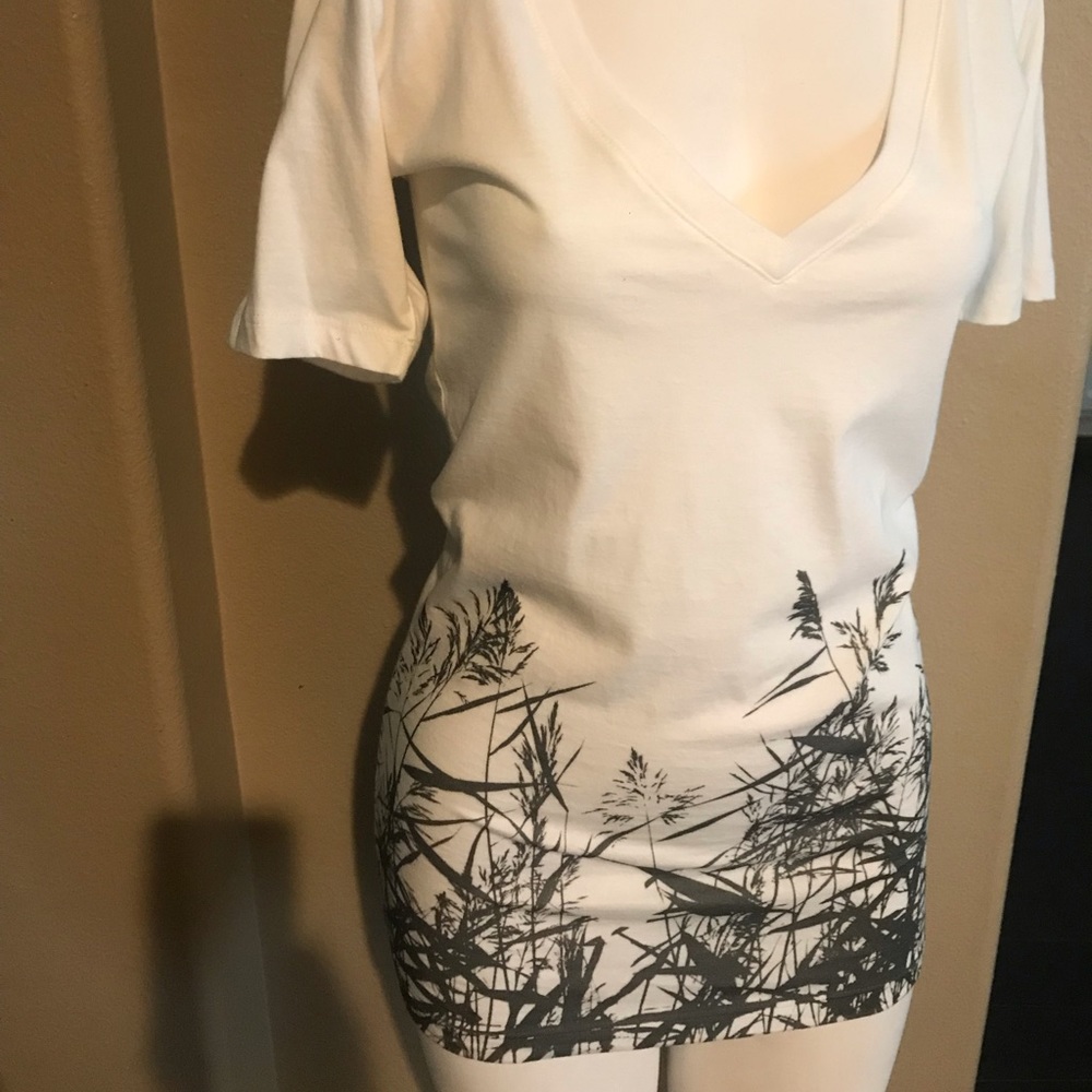 Designer short sleeved tshirts 100% organic cotton